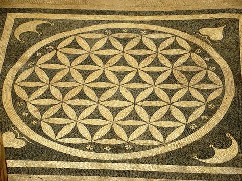 Floor mosaic at Ephesus © Ken & Nyetta